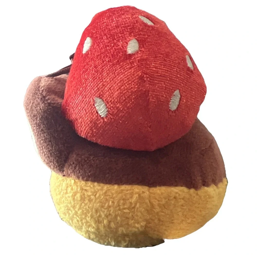 Munchlings Deliciously Disney Bugs Life FRANCIS Strawberry Tartlet Plush + Box‎